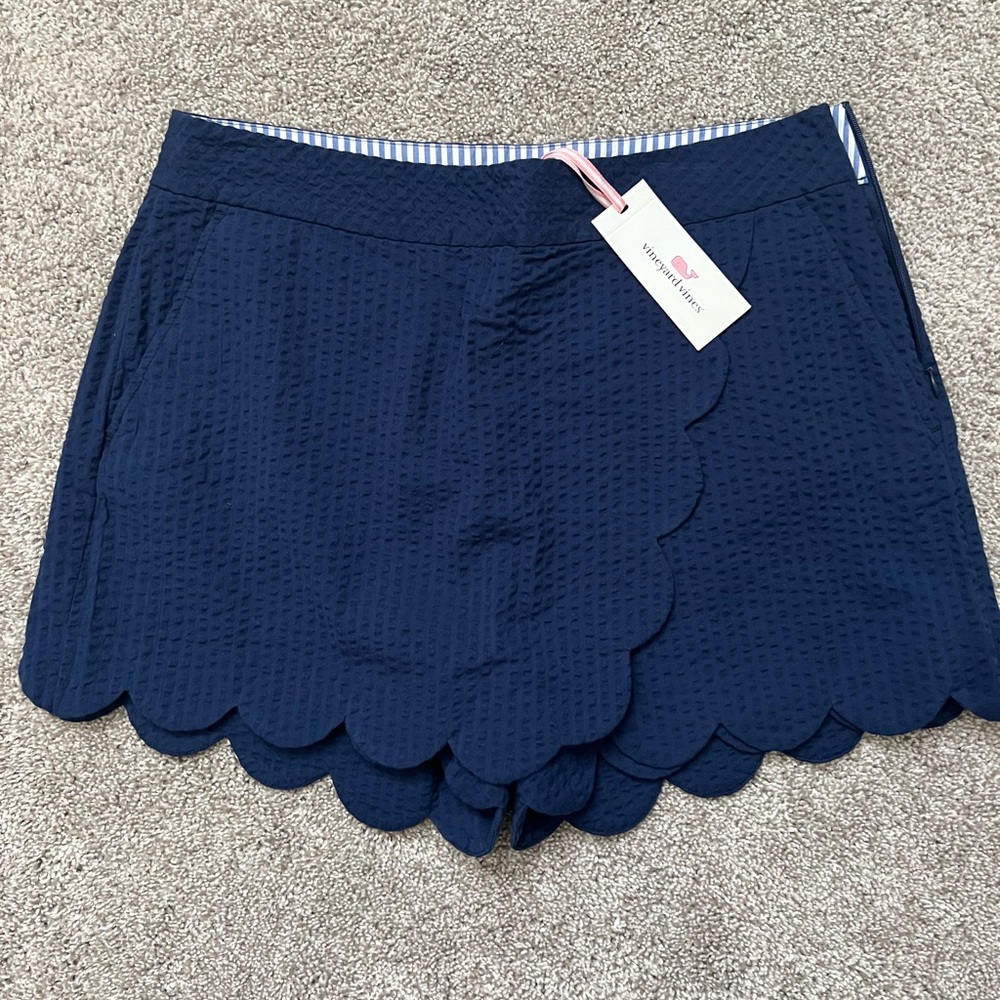 BRAND NEW VINEYARD VINES SKIRT Size 4
